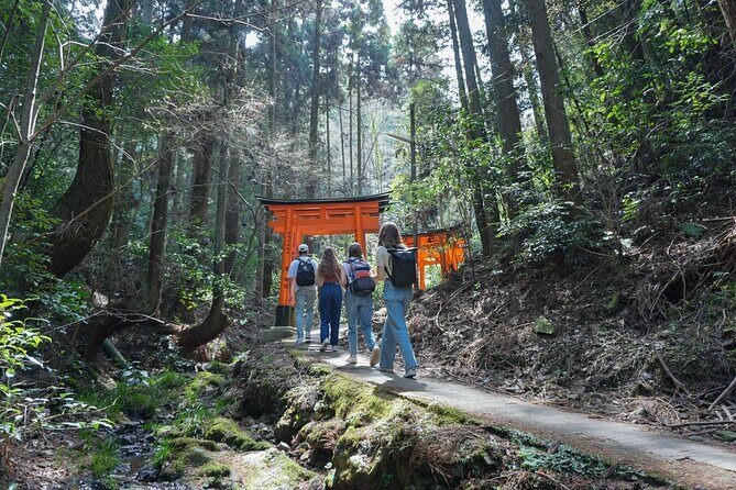 Kyoto: Fushimi Inari Hidden Hike (Private) - Tofuku-ji views on the way up: a Zen warm-up for torii country