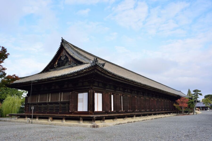 Kyoto: Fushimi Inari, Kinkakuji, Bamboo Grove 1 Day Bus Tour - Arashiyama lunch and Togetsukyo Bridge: where the day slows just enough