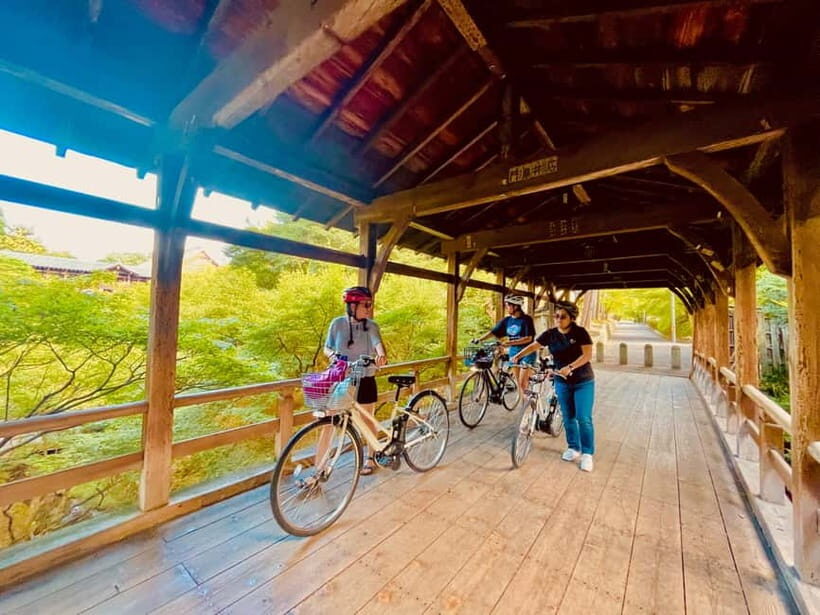 Kyoto: Fushimi Inari Shrine and Tofukuji Temple E-Bike Tour - Tofukuji Temple and the Zen garden reset