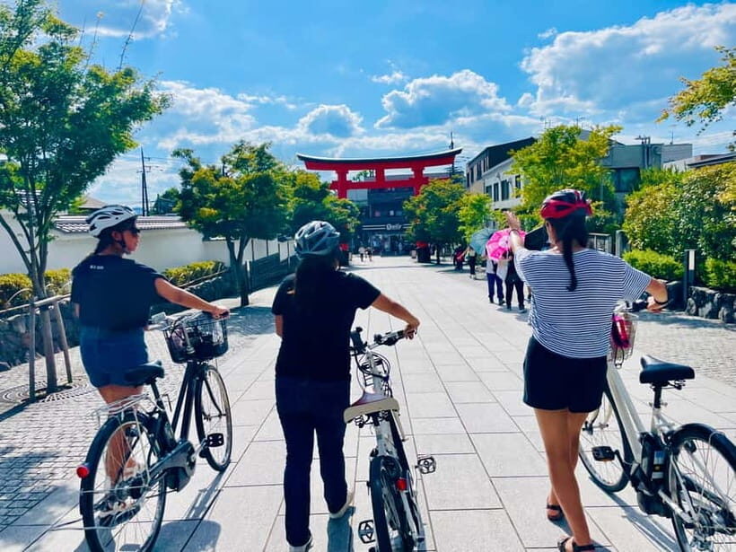 Kyoto: Fushimi Inari Shrine and Tofukuji Temple E-Bike Tour - Quick etiquette and expectations during the ride