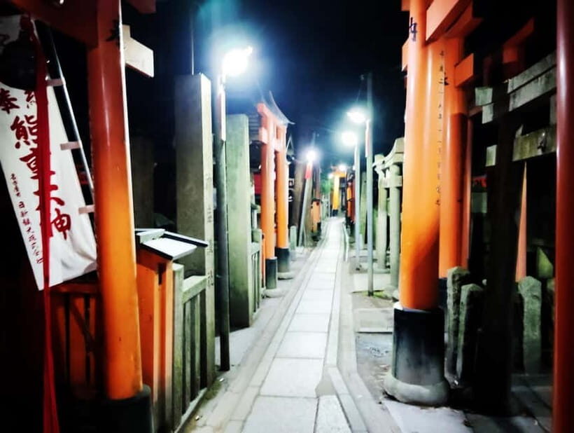 Kyoto: Fushimi Inari Taisha Night Tour with Guide - Should you book this Fushimi Inari Taisha night tour?