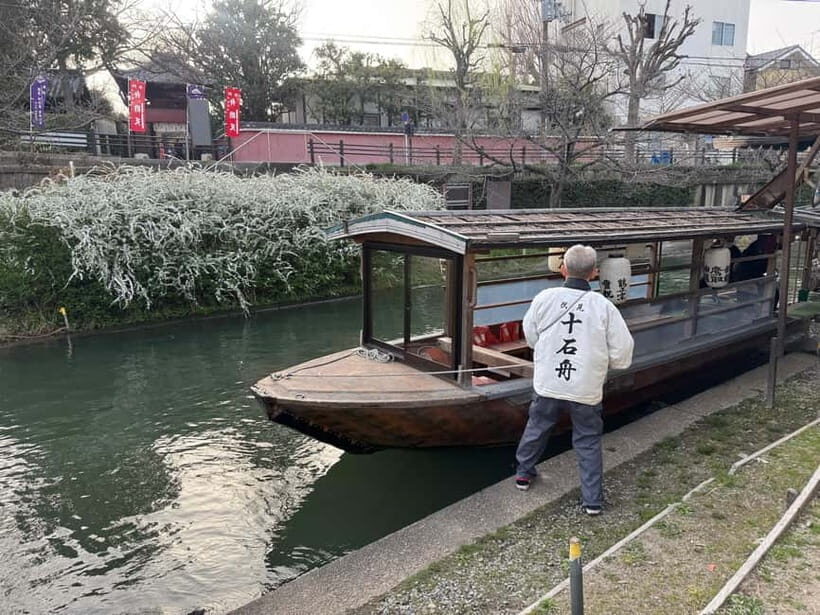 Kyoto: Fushimi Sake District Tour with Boat Ride - Coffee in a restored Meiji-era building: the calm reset (30 minutes)