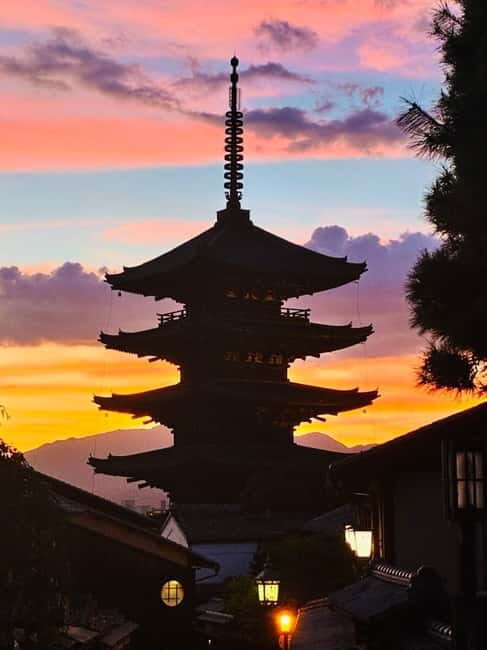 Kyoto Geisha Walking Tour: Gion District & Hidden Gems - Key highlights you’ll actually feel on the ground