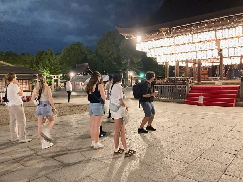 Kyoto: Gion Evening Walk with Hidden Gems, Geisha & Sake - Should You Book the Kyoto Gion Evening Walk?
