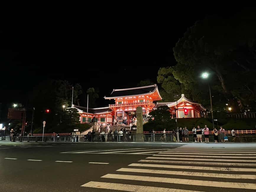 Kyoto: Gion & Geisha District Night Time Walking Tour - Yasaka Shrine at the Opening: Festivals Meet Faith
