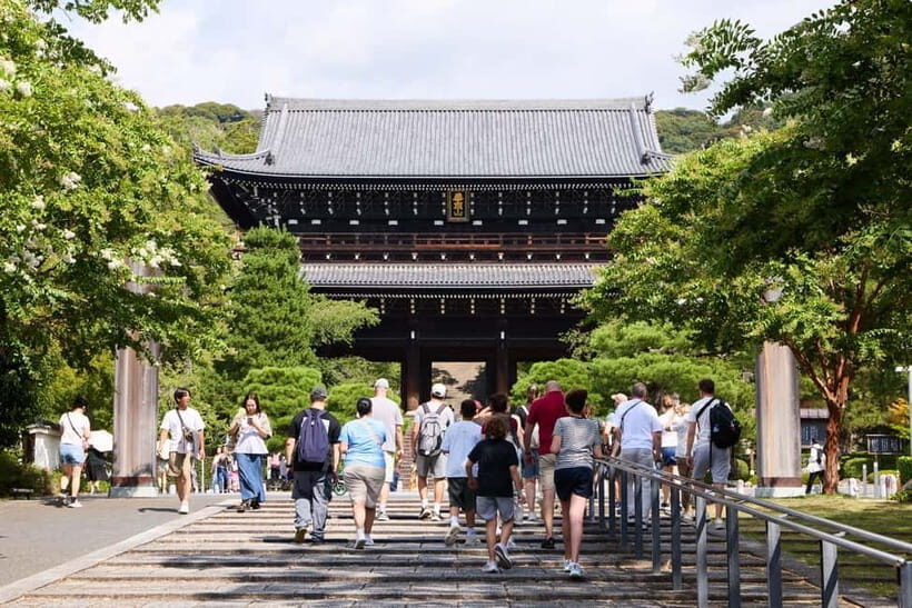Kyoto: Gion Geisha District Walking Tour and Hidden Gems - Ninenzaka and Sannenzaka: The Streets That Teach You How to Look