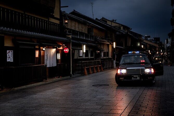 Kyoto Gion Geisha District Walking Tour - The Stories of Geisha - Why Gion After Dark Changes Everything