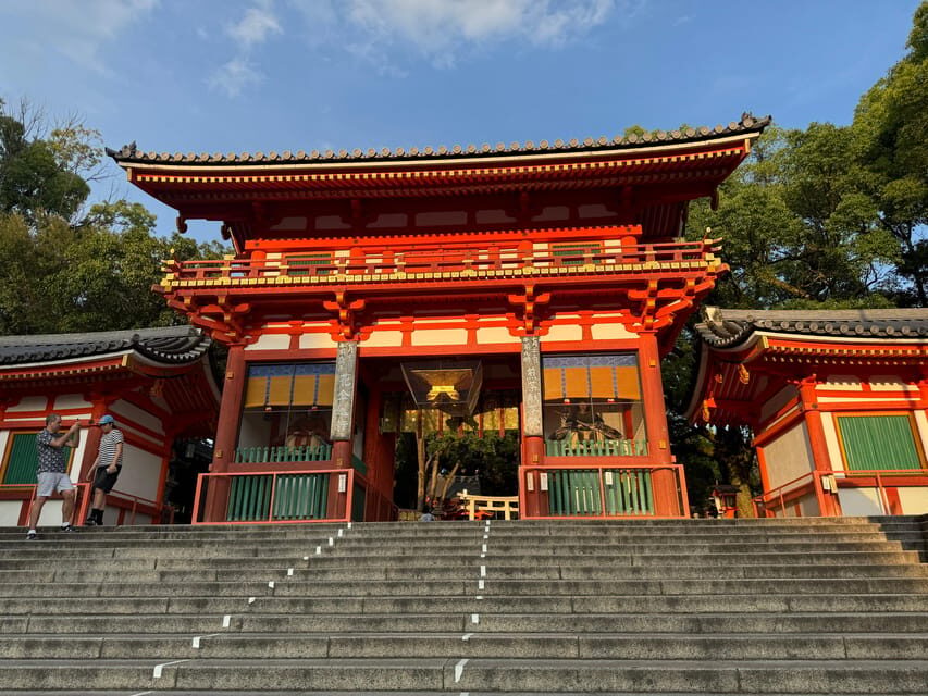 Kyoto: Gion Geisha District & Yasaka Shrine Walking Tour - What makes this a solid 90-minute private experience