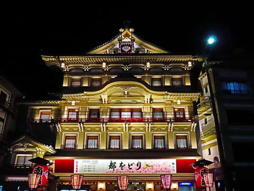 Kyoto: Gion Night Tour Stories of Geisha and Maiko - How the tour teaches you to spot teahouses and traditional signs