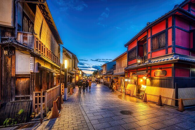 Kyoto Gion Night Walk & Geisha District Guided Tour - Where You Meet and How to Find Your Group Fast