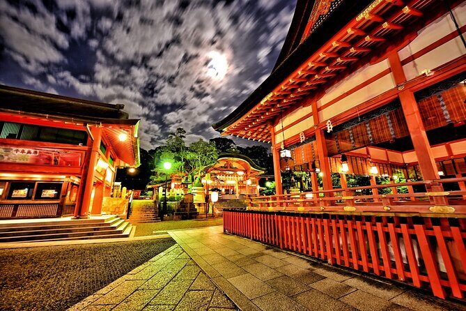 Kyoto: Gion Night Walking Tour with Geisha Insight - Gion after dark: why this walking tour works