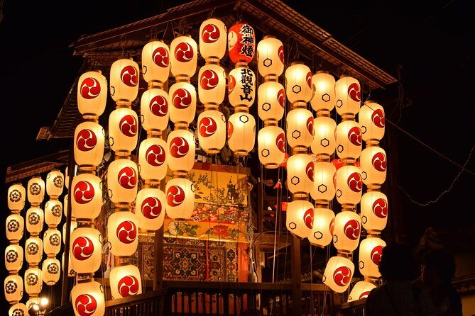Kyoto: Gion Night Walking Tour with Geisha Insight - Food recommendations that actually help