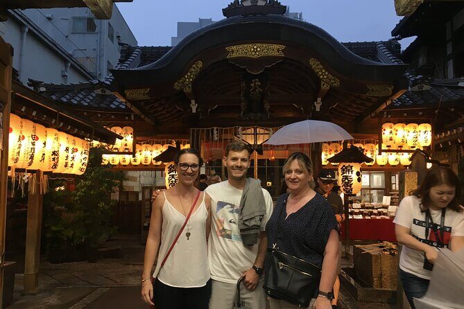 Kyoto Gion Private Tour with a Local Guide – Geisha District - Shinbashi Dori and Tatsumi Bridge: willow lanes and local photo lore