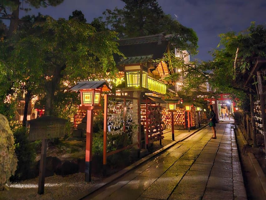 Kyoto: Gion Sunset Walking Tour with Local Guide - Key Things I’d Watch For