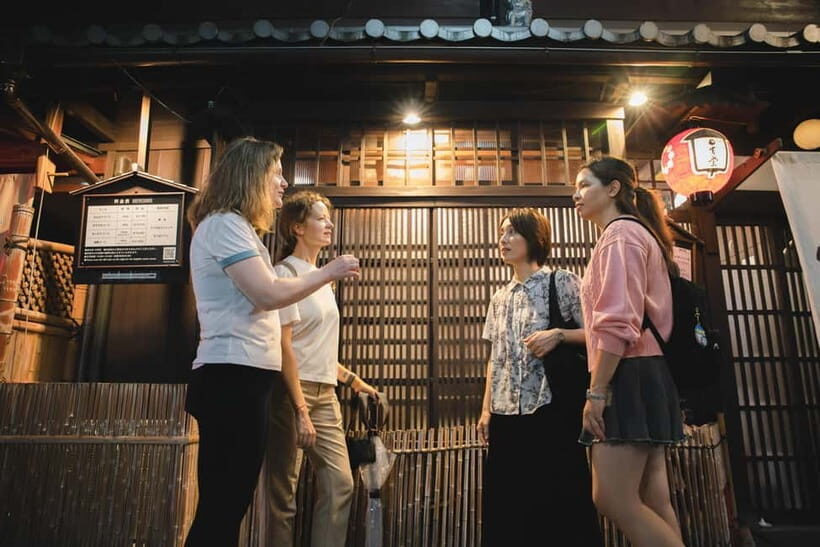 Kyoto: Gion World of the Geisha Guided Walking Tour - Why This Gion Tour Works Better Than a Self-Guided Stroll