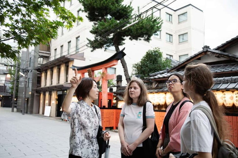 Kyoto: Gion World of the Geisha Guided Walking Tour - Shirakawa Canal Sightseeing: A Gentle Change of Pace