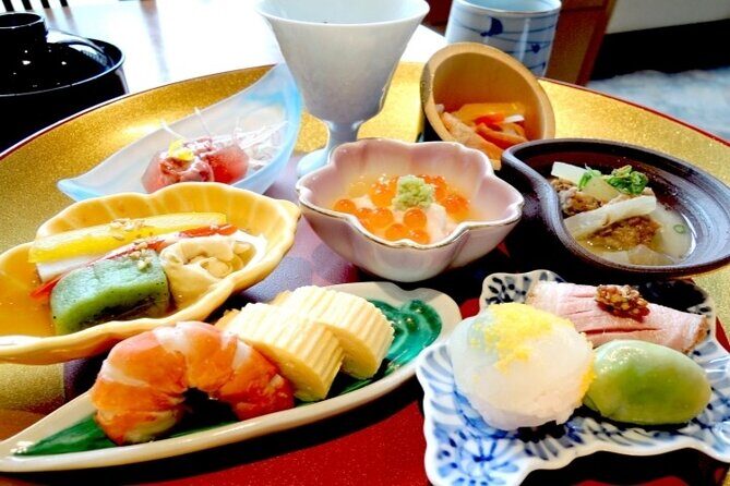 Kyoto: Guided Food Tour with 12 Dishes & 3 Drinks - Key things to know before you go