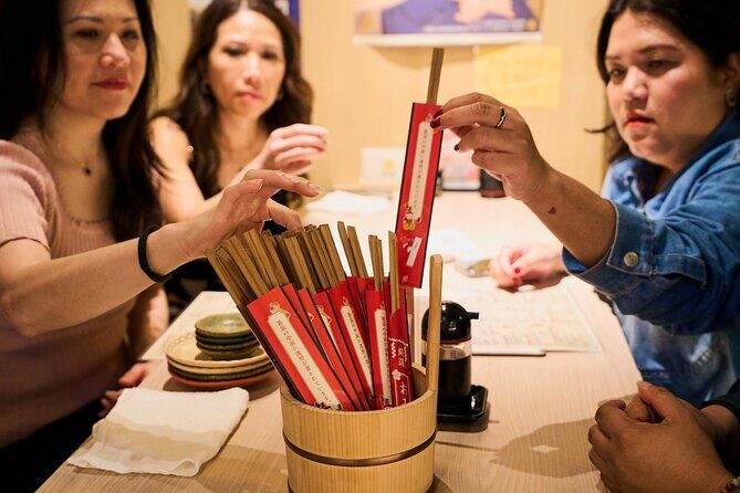 Kyoto: Guided Food Tour with 12 Dishes & 3 Drinks - Practical Tips for Enjoying Kyoto on This Tour