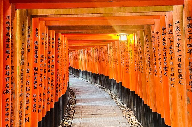 Kyoto Guided Walking Tour: Secret Zen Garden and Fushimi Inari - Komyo-in Temple: the Zen garden stop that feels like a secret pause