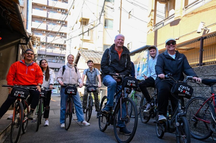Kyoto: Half-day Guided Bike Tour with Fushimi Inari - Key highlights worth your time