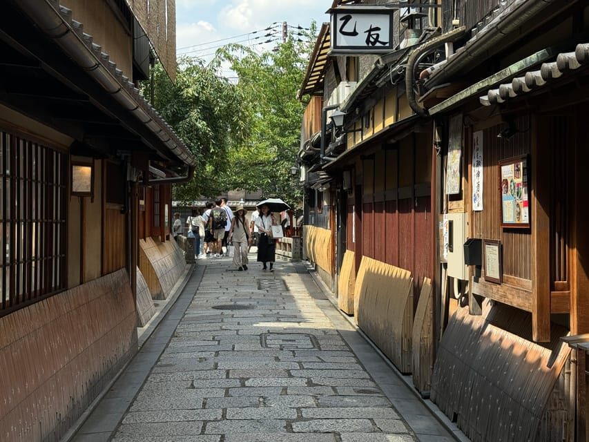 Kyoto: Half-Day Private Tour Gion Geisha District & Kiyomizu - A smart 4-hour route through Kyoto’s most famous corners