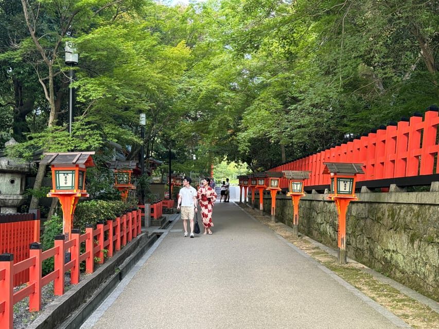 Kyoto: Half-Day Private Tour Gion Geisha District & Kiyomizu - Gion’s machiya streets: where the geisha district feels real