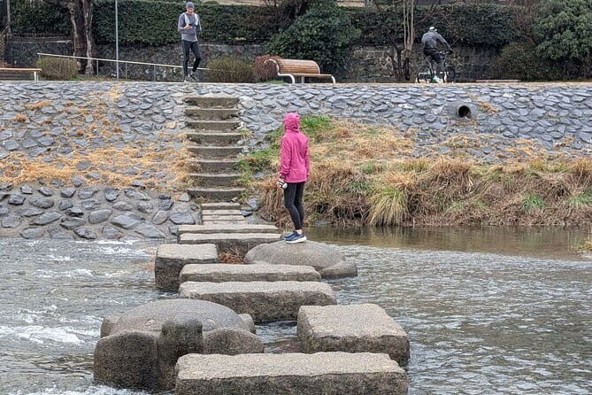 Kyoto Heritage Run - Venture through historical Kyoto landmarks - Gion and the Kamogawa finish: the run ends, the day keeps going