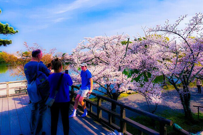 Kyoto Highlights & Hidden Gems in Nature (Private Van Eng-Guide) - Arashiyama-Takao Parkway and Mount Ogura: When the View Becomes the Main Course