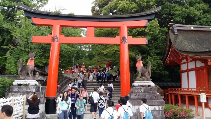 Kyoto: Historic Higashiyama Walking Tour - Why Higashiyama works so well on foot