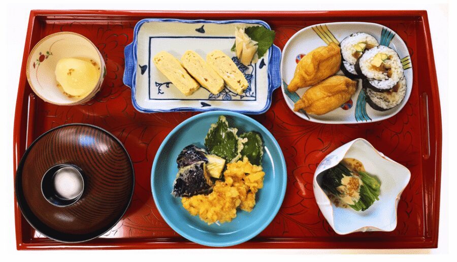 Kyoto Home Cooking Class ＆Supermarket tour near Fushimiinari - The Supermarket Tour Near Fushimiinari: Shop Like You Cook
