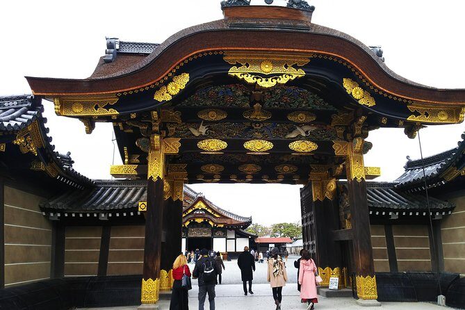 Kyoto Imperial Palace and Nijo Castle Walking Tour - Kyoto in One Packed Day: What This Walking Tour Really Delivers