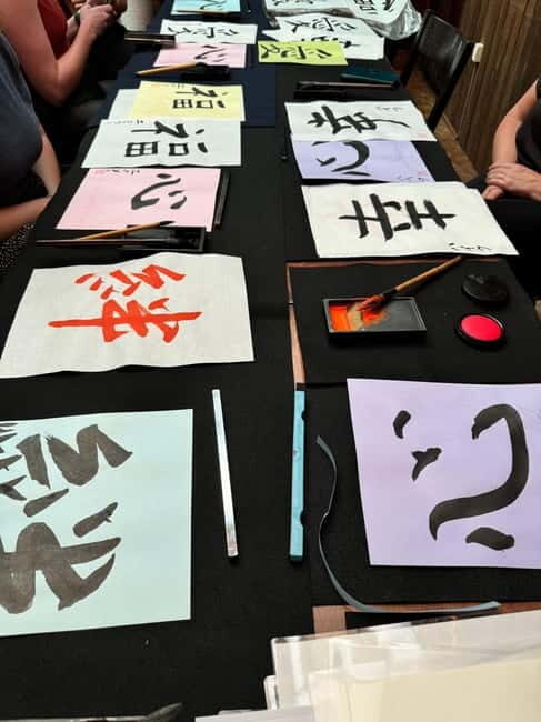 Kyoto: Japanese Calligraphy Workshop - Photos, gallery browsing, and special orders at the end