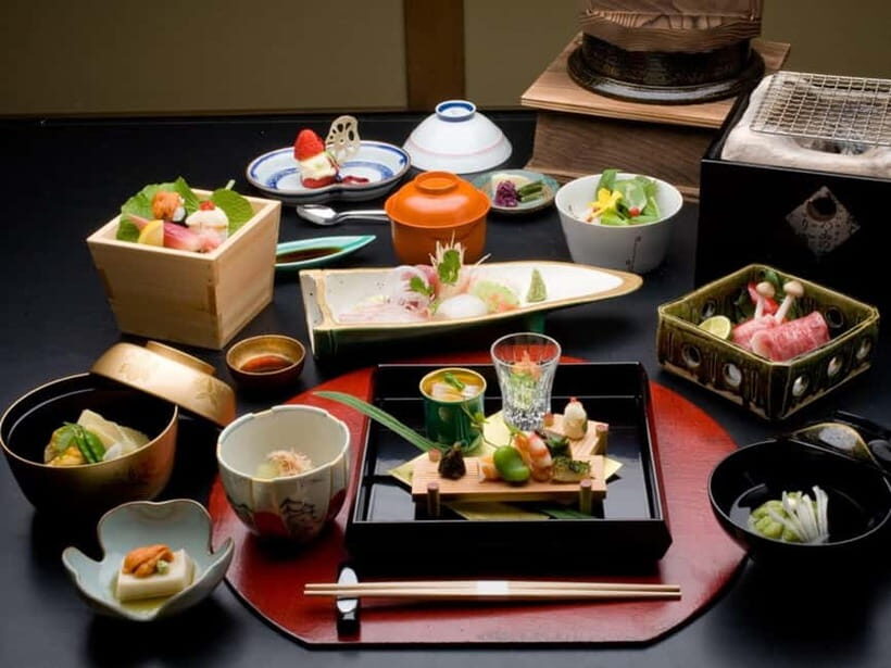 Kyoto: Kaiseki Reservation at Hanasaki Manjiro - Getting Seated: Private Tatami, Garden Views, and a No-Fuss Approach