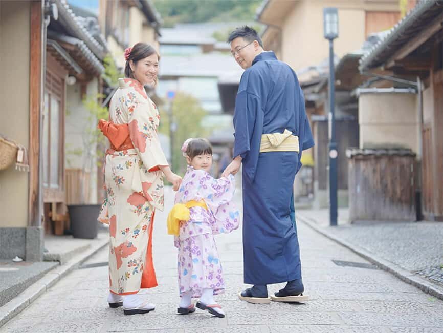 Kyoto Kimono Rental CHAMATSU｜Kimono/Yukata Rental FamilyPlan - Kyoto Kimono Rental CHAMATSU: the best kind of “start walking fast” base in Higashiyama