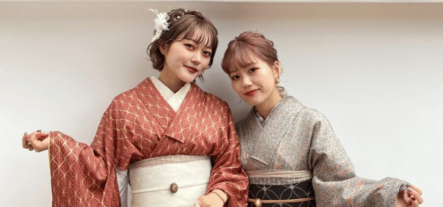 Kyoto: Kimono Rental in Gion Provided by RikaWafuku - Step 1: Check in, confirm your plan, and pick accessories