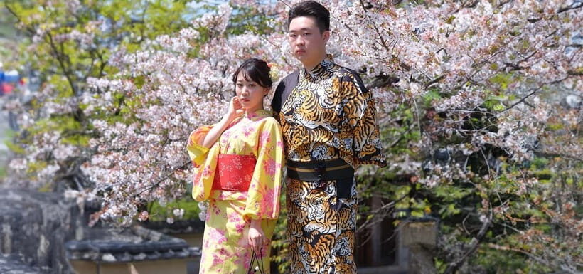 Kyoto Kimono Rental mimosa ｜Kimono/Yukata Rental Couple Plan - Photographer option for couples