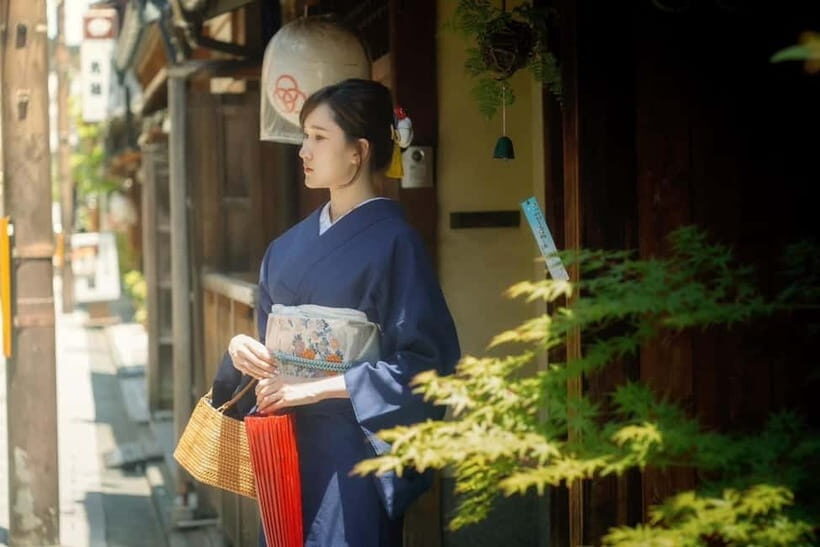 Kyoto: Kimono/Yukata Rental 5 Minute from Kiyomizu-dera - Staff help across languages, and why that matters more than you think