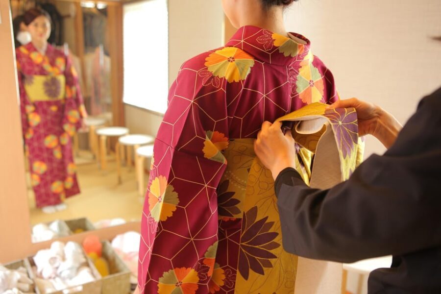 Kyoto : Kiyomizu-dera Temple : kimono and Indoor photo shoot - Getting there: a simple plan from the bus