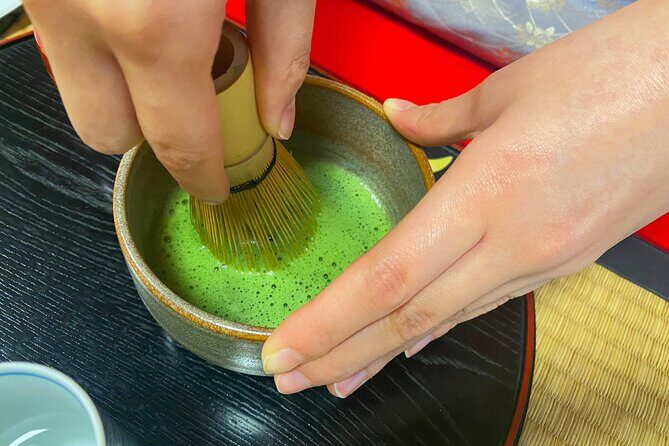 Kyoto Kiyomizu Tea Ceremony with Scenic Garden Views - Wagashi and the Pause Between Sips