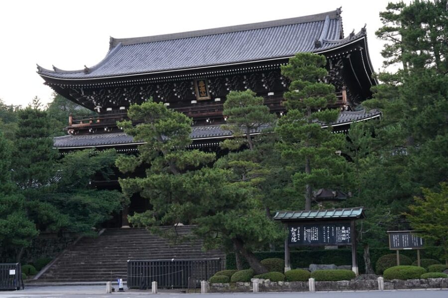 Kyoto: Kiyomizudera, Higashiyama and Yasaka Discovery Tour - Key Things That Make This Tour Worth Your Time