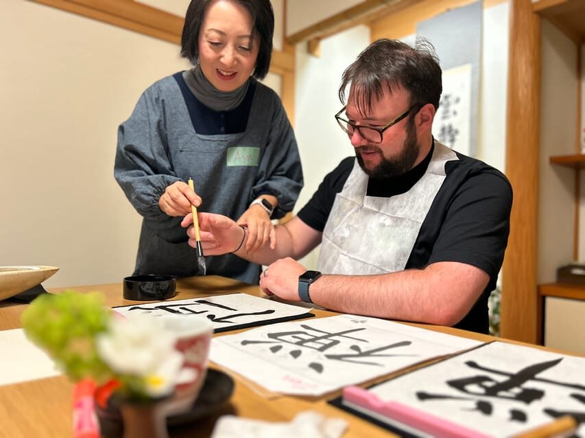 Kyoto: Local Home Visit and Japanese Calligraphy Class - Your First Hour Plan: Welcome, Stroke Basics, and Your Own Kanji