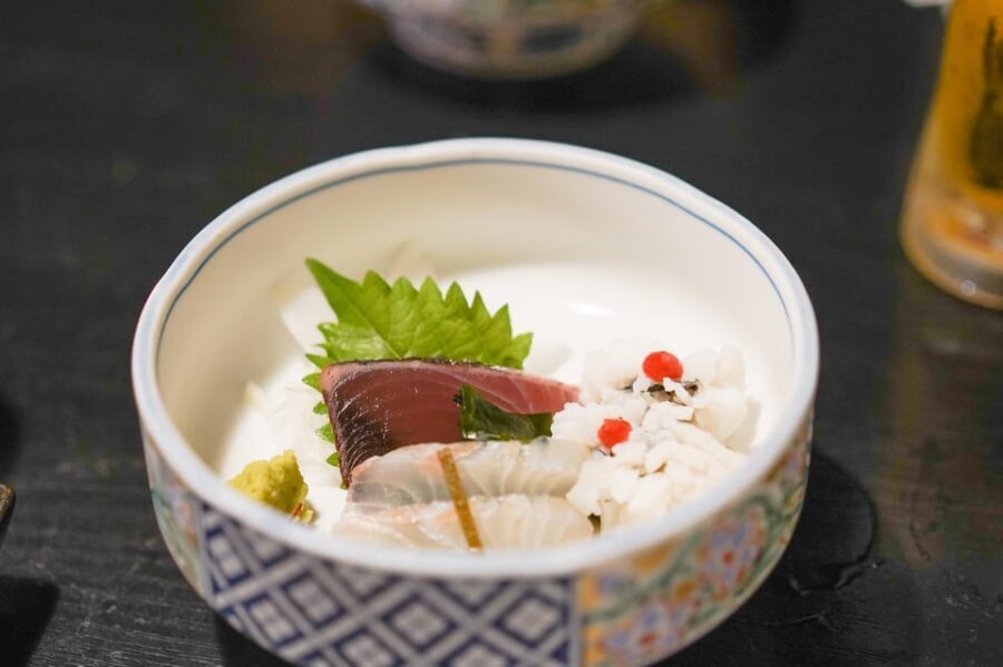 Kyoto: Maiko Dinner in Traditional Restaurant and Tour - Should you book this Kyoto maiko dinner in Gion?