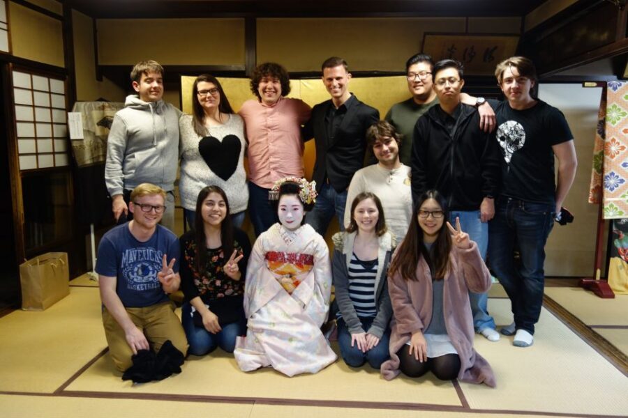 Kyoto: Maiko Happy Hour at a Historic Machiya - Key takeaways before you go