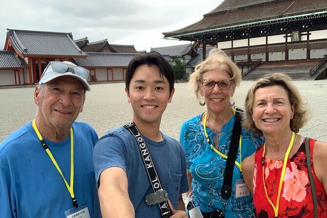 Kyoto, Nara and Osaka private up to 9 pax picked up from Kyoto - Myomanji Temple rock garden: tiny stones, big order