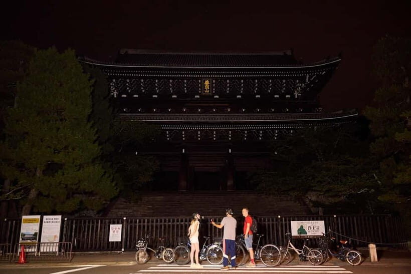 Kyoto: Night E-Bike Tour Hidden Gems & Backstreets - Kiyomizuzaka, Kiyomizu-dera, and the Best Evening Photos