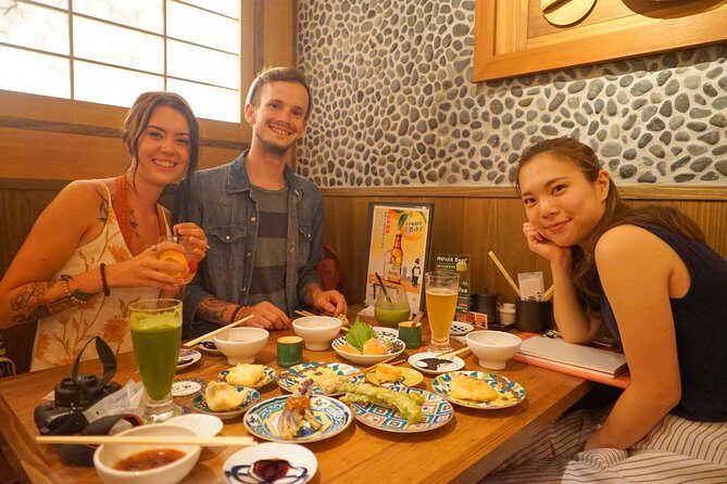 Kyoto Night Foodie Tour in Gion (9+ dishes + 6 Sake tastings) - Quick takeaways