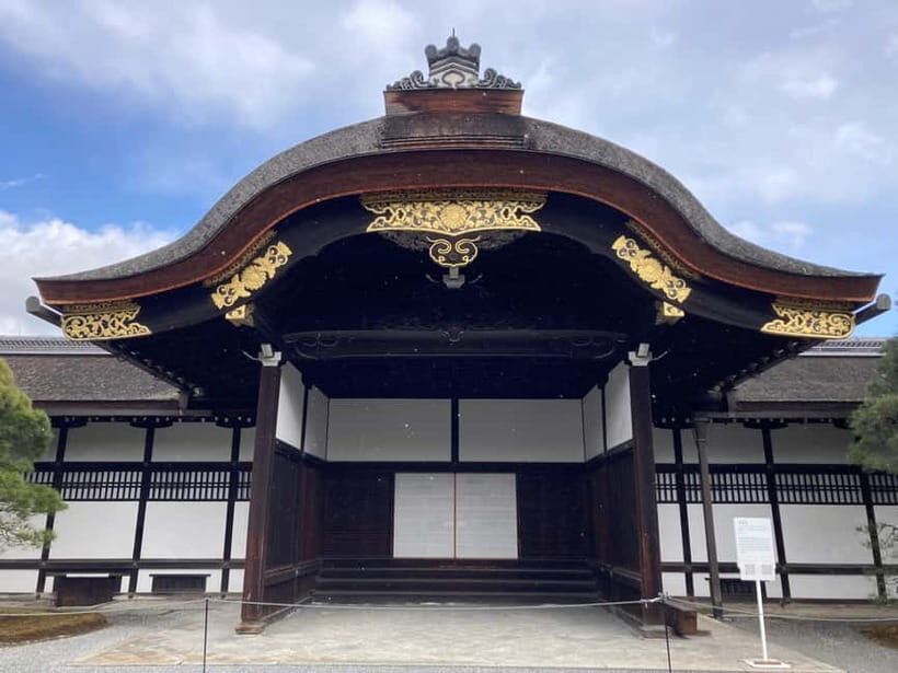 Kyoto: Nijo Castle and Kyoto Imperial Palace Guided Tour - What to bring and what to wear (Kyoto has rules)