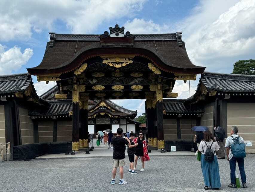 Kyoto: Nijo Castle & Gardens 2-Hour Guided Tour - Nijo Castle in Two Hours: What This Guided Walk Gets You