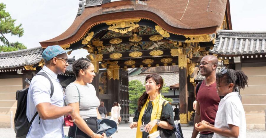Kyoto: Nijo-jo Castle and Ninomaru Palace Guided Tour - Nijo-jo Castle and Ninomaru Palace: the 60-minute version that actually works