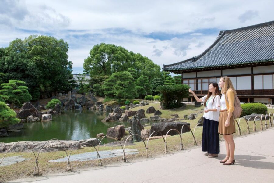 Kyoto: Nijo-jo Castle and Ninomaru Palace Guided Tour - Tour-only access: how the guide changes what you can actually learn